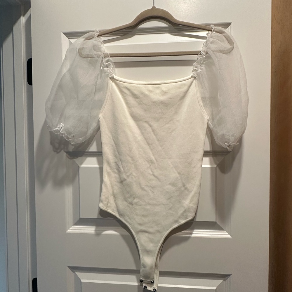 ASTR White Darling Sheer Puff Sleeve Bodysuit